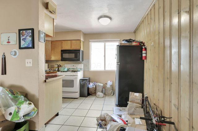 27 W 8th Avenue, Columbus, OH 43201