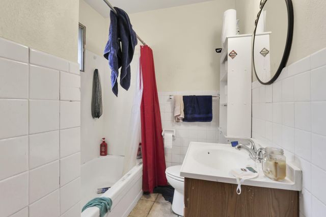 27 W 8th Avenue, Columbus, OH 43201