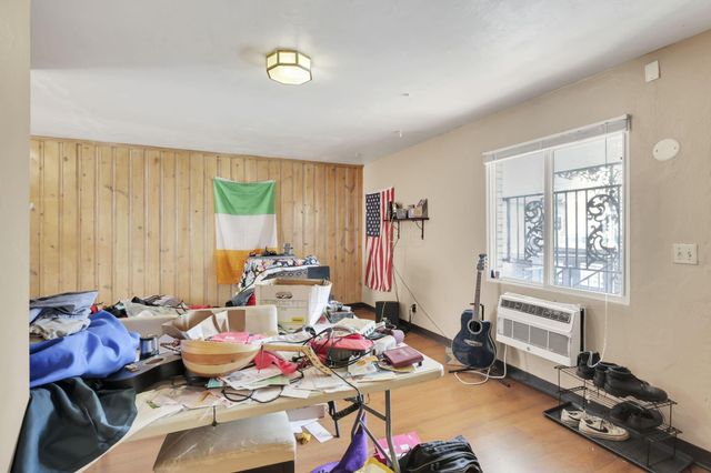 27 W 8th Avenue, Columbus, OH 43201
