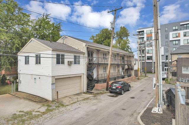 27 W 8th Avenue, Columbus, OH 43201