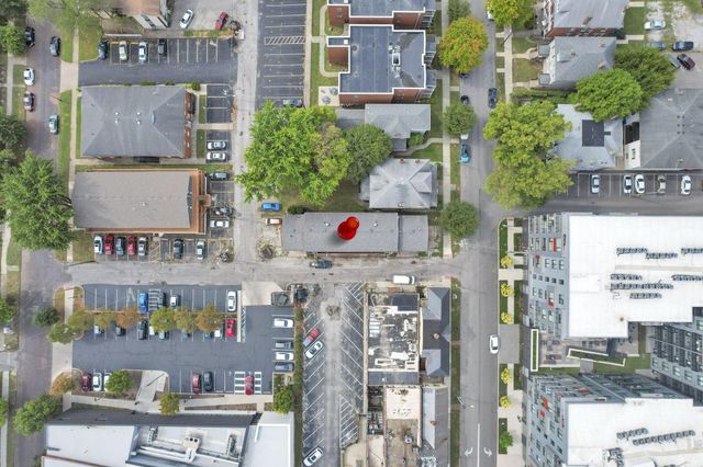27 W 8th Avenue, Columbus, OH 43201