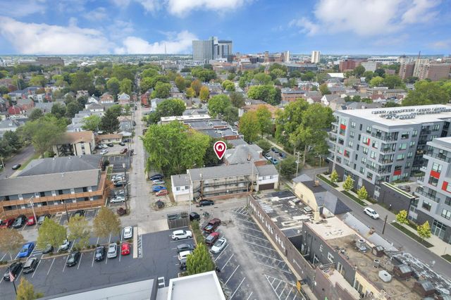 27 W 8th Avenue, Columbus, OH 43201