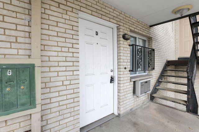 27 W 8th Avenue, Columbus, OH 43201