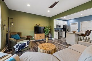 421 Joy Ave, Nashville, TN 37207