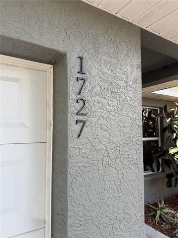 1727 31ST AVENUE E, Bradenton, FL 34208