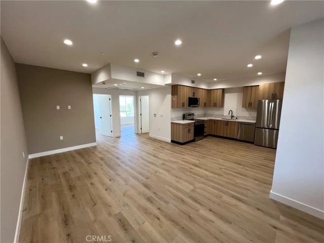 8016 Fair 210, Sun Valley, CA 91352