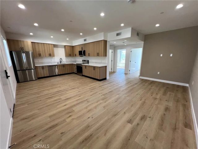 8016 Fair 210, Sun Valley, CA 91352