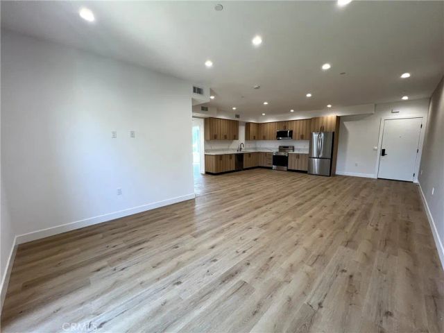 8016 Fair 210, Sun Valley, CA 91352