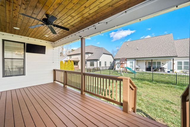 9133 White Ash Drive, Ooltewah, TN 37363