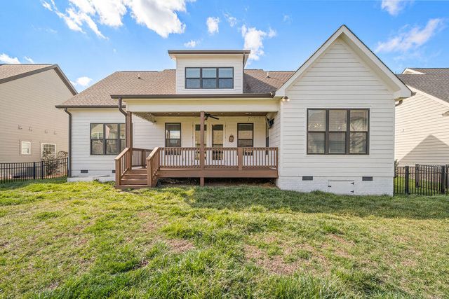 9133 White Ash Drive, Ooltewah, TN 37363