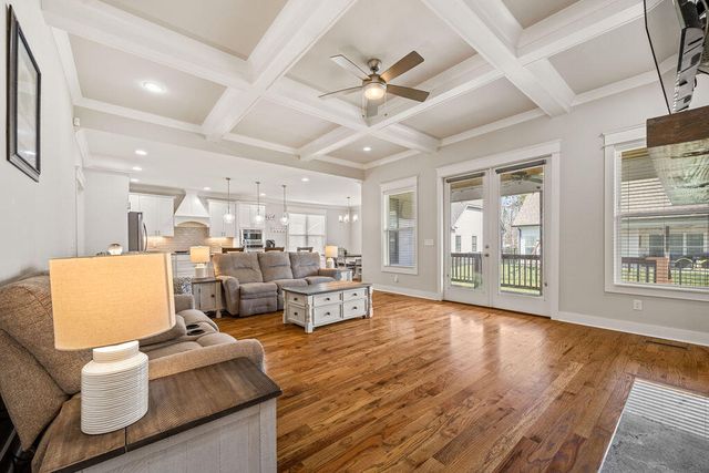 9133 White Ash Drive, Ooltewah, TN 37363