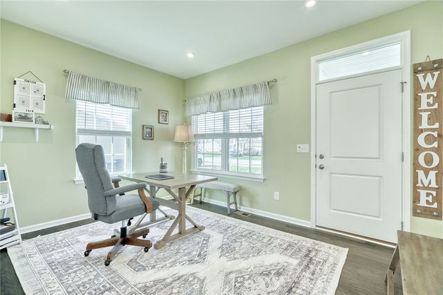 35 Harvest Ridge Trail, Henrietta, NY 14586