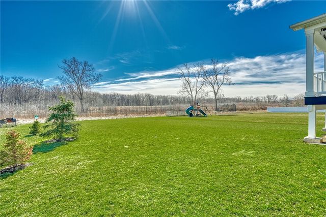 35 Harvest Ridge Trail, Henrietta, NY 14586