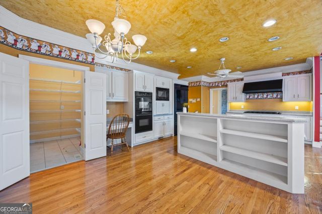 6000 Eagle Close Lane, Sugar Hill, GA 30518