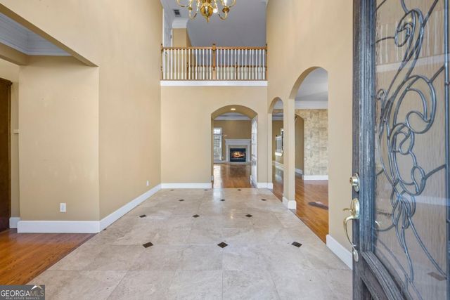 6000 Eagle Close Lane, Sugar Hill, GA 30518