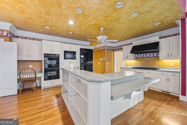 6000 Eagle Close Lane, Sugar Hill, GA 30518