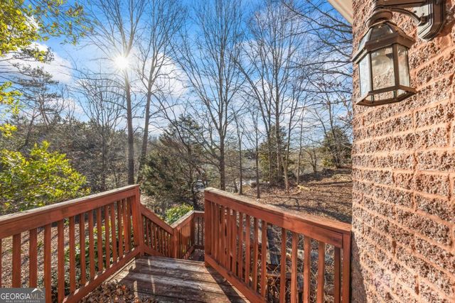 6000 Eagle Close Lane, Sugar Hill, GA 30518