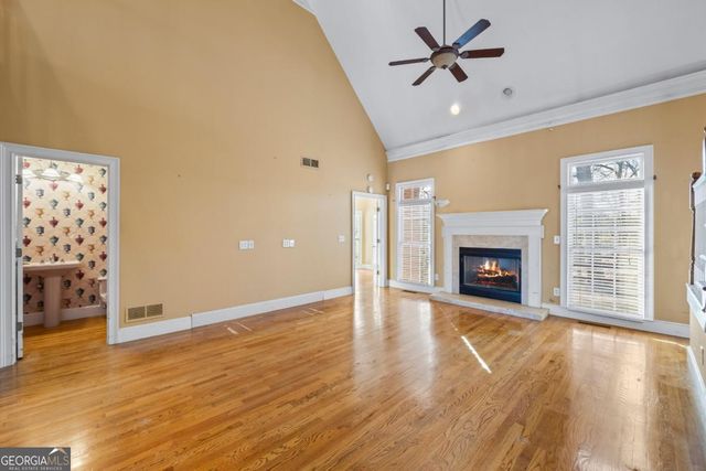 6000 Eagle Close Lane, Sugar Hill, GA 30518