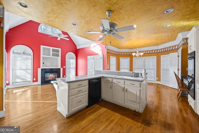 6000 Eagle Close Lane, Sugar Hill, GA 30518