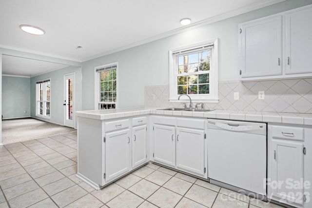 940 Tadlock Place, Matthews, NC 28105