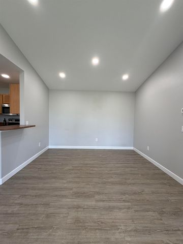 51768 Adler Park Drive, Chesterfield, MI 48051