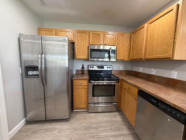 51768 Adler Park Drive, Chesterfield, MI 48051