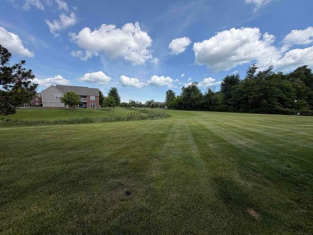 51768 Adler Park Drive, Chesterfield, MI 48051