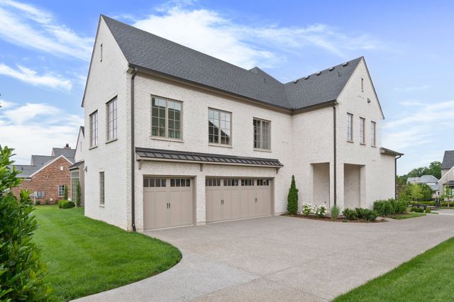 1707 Southwick Dr, Brentwood, TN 37027