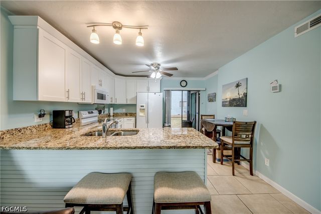 4904 Vincennes CT 108, Cape Coral, FL 33904