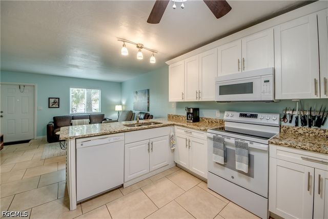 4904 Vincennes CT 108, Cape Coral, FL 33904