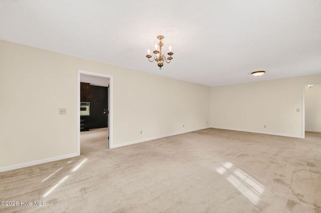 808 Chestnut Drive, Smithfield, NC 27577