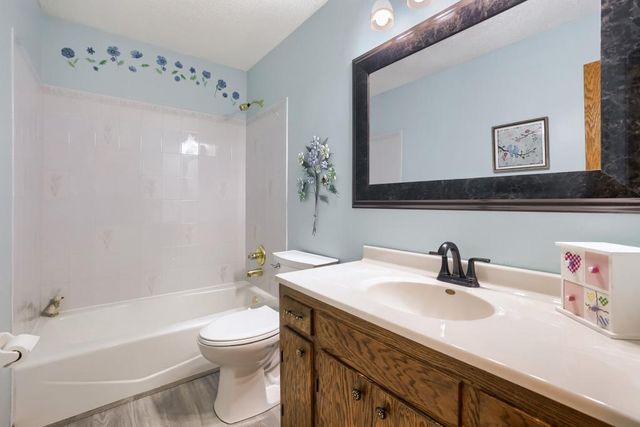 8129 Taylor Street NE, Spring Lake Park, MN 55432