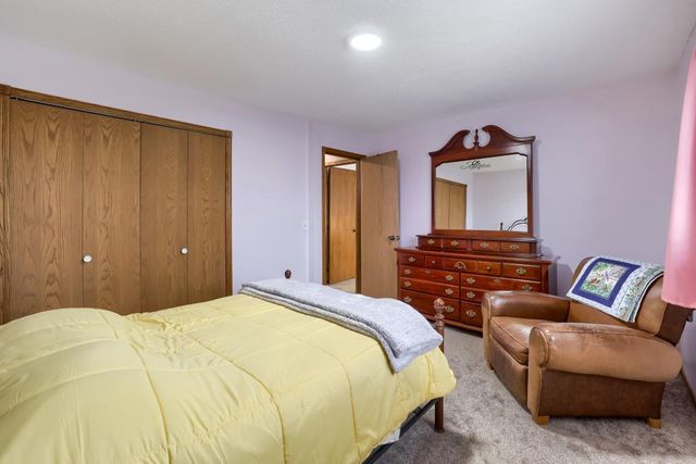 8129 Taylor Street NE, Spring Lake Park, MN 55432