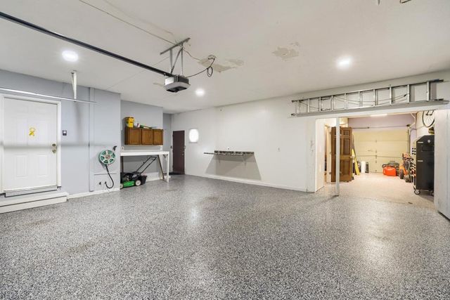 8129 Taylor Street NE, Spring Lake Park, MN 55432