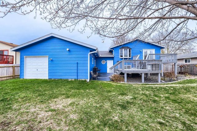 8129 Taylor Street NE, Spring Lake Park, MN 55432