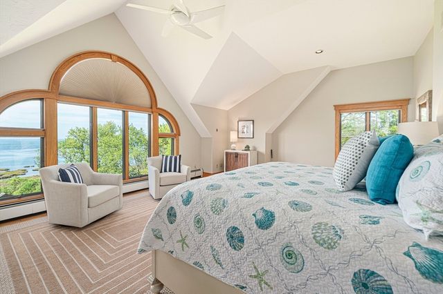 1 Trouant's Island, Marshfield, MA 02050