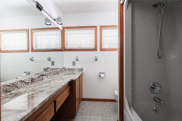 342 Shadowbrook Drive, Webster, NY 14580