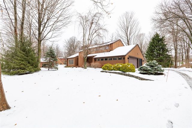 342 Shadowbrook Drive, Webster, NY 14580