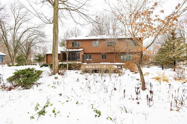 342 Shadowbrook Drive, Webster, NY 14580