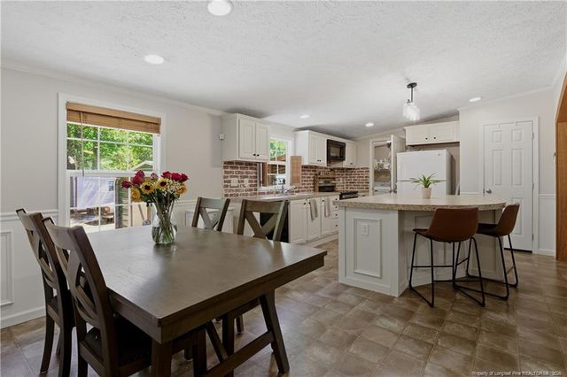 220 Fondern Drive, Hope Mills, NC 28348