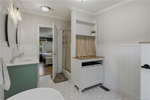 220 Fondern Drive, Hope Mills, NC 28348