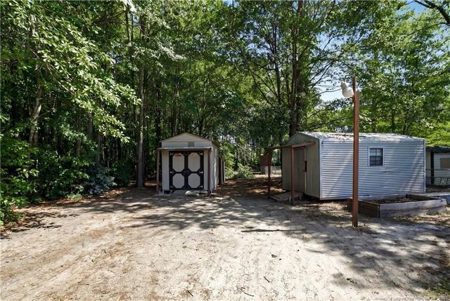 220 Fondern Drive, Hope Mills, NC 28348
