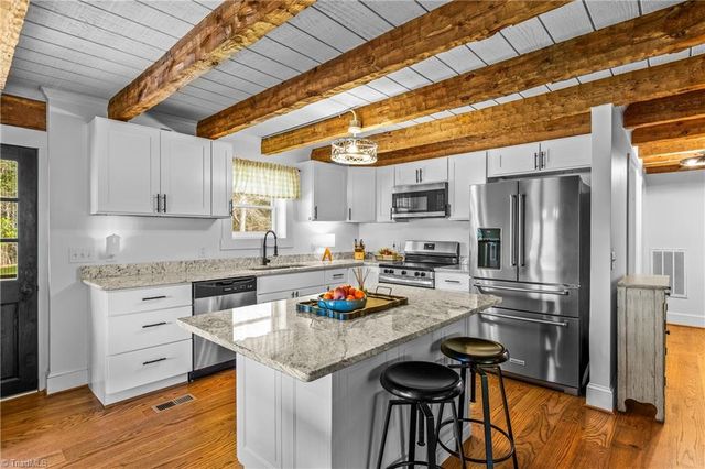 4245 Hillbilly Hollar Drive, East Bend, NC 27018