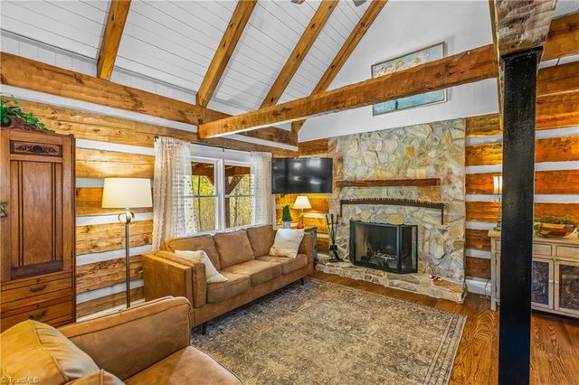 4245 Hillbilly Hollar Drive, East Bend, NC 27018