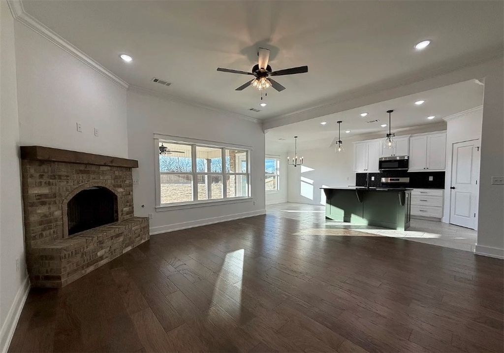 12030 Saddle Hill Lane, Rogers, AR 72758