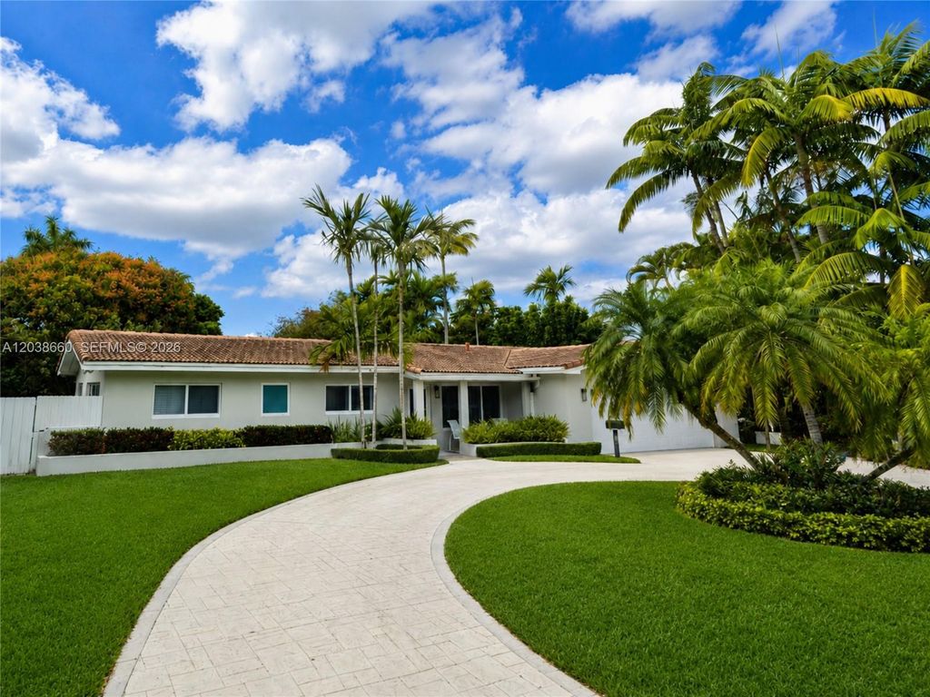 9710 SW 72nd Court, Pinecrest, FL 33156