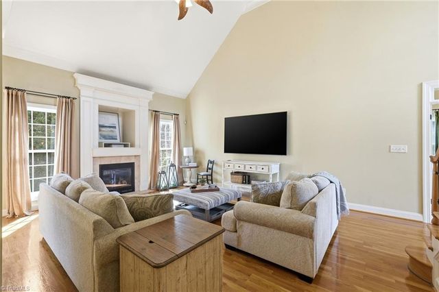 1525 Fred Chapel Lane, Kernersville, NC 27284