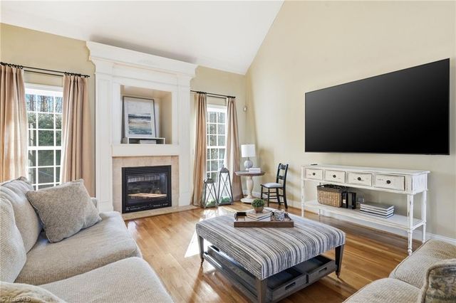 1525 Fred Chapel Lane, Kernersville, NC 27284