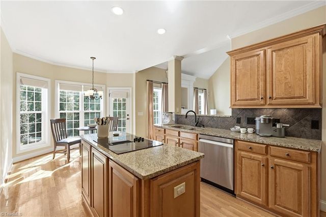 1525 Fred Chapel Lane, Kernersville, NC 27284