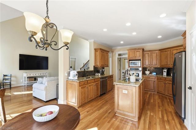 1525 Fred Chapel Lane, Kernersville, NC 27284